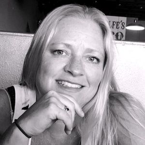 Meet your Posher, Jen